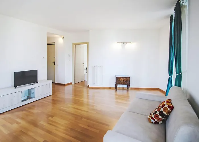 Apartment Le Gemme-4 By Interhome